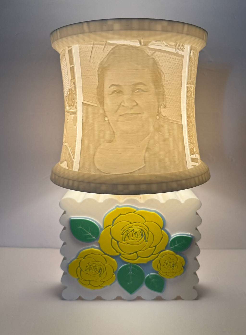 Personalized Photo Memorial Lamp: Custom Keepsake with Warm LED Glow