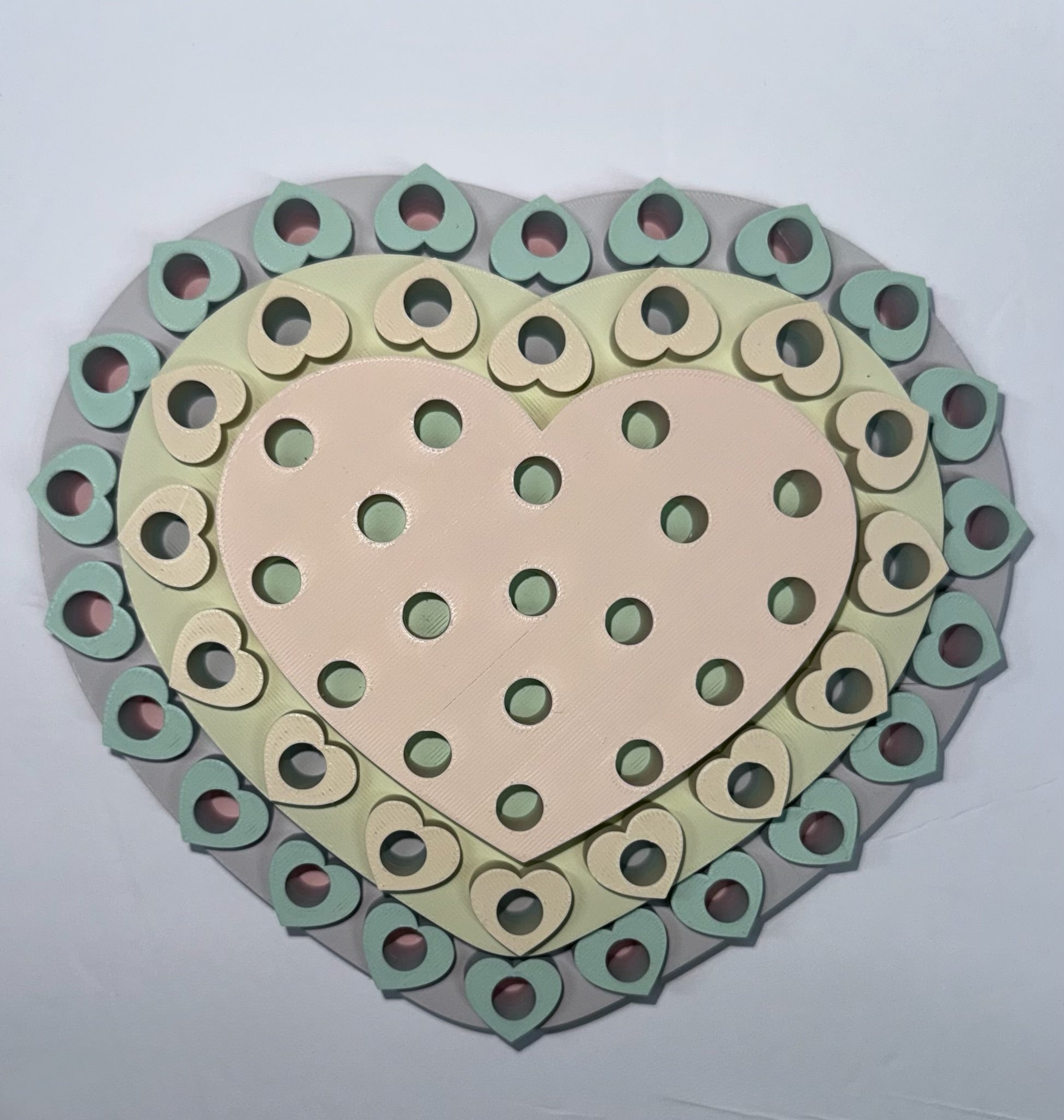 Handmade Rhinestone;Display Stand – Heart-Shaped Organizer for Vendors, Craft Shows; Beauty Rooms